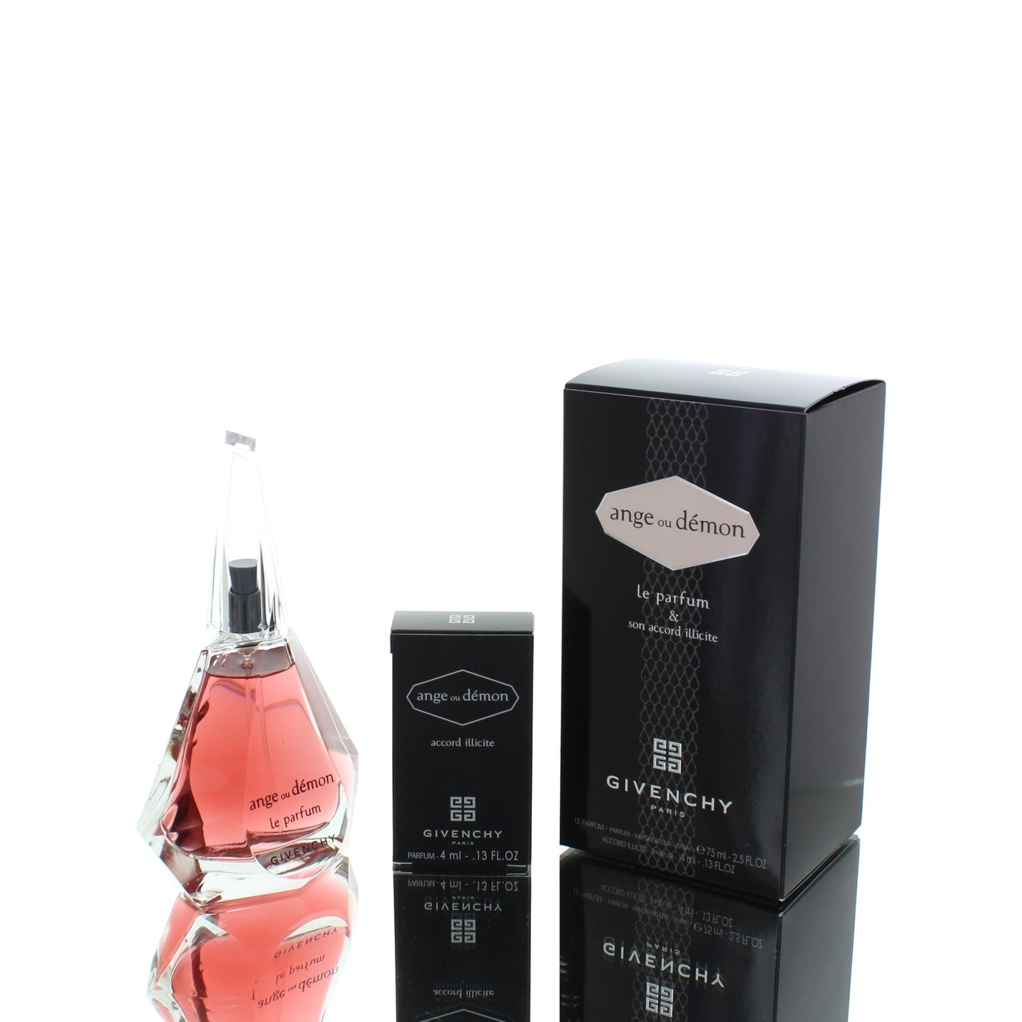 Ange ou Demon Le Parfum and its Accord Illicite For Woman