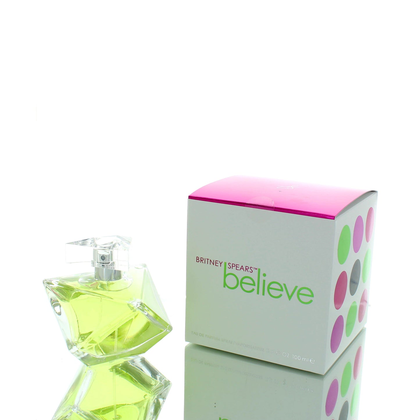 Britney Spears cree en la mujer